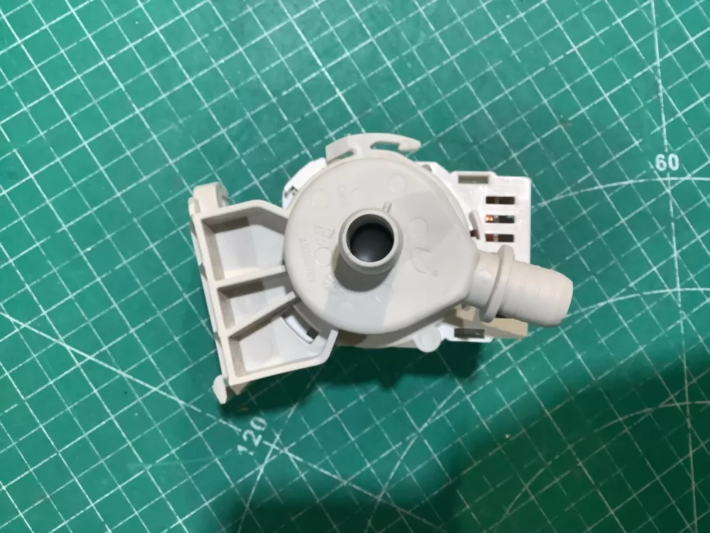 Electrolux 5304509040 5304514769 Washer Pump AZ230068 | SLA127