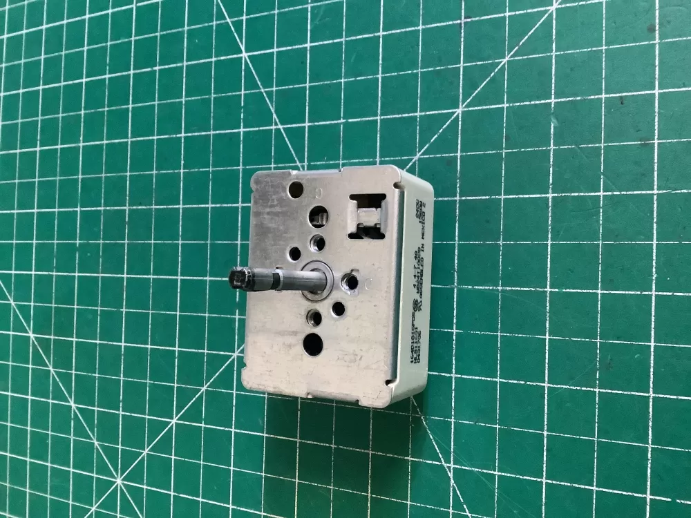 GE Hotpoint Wb24t10029 Range Switch Infinite AZ171274 | NR2611