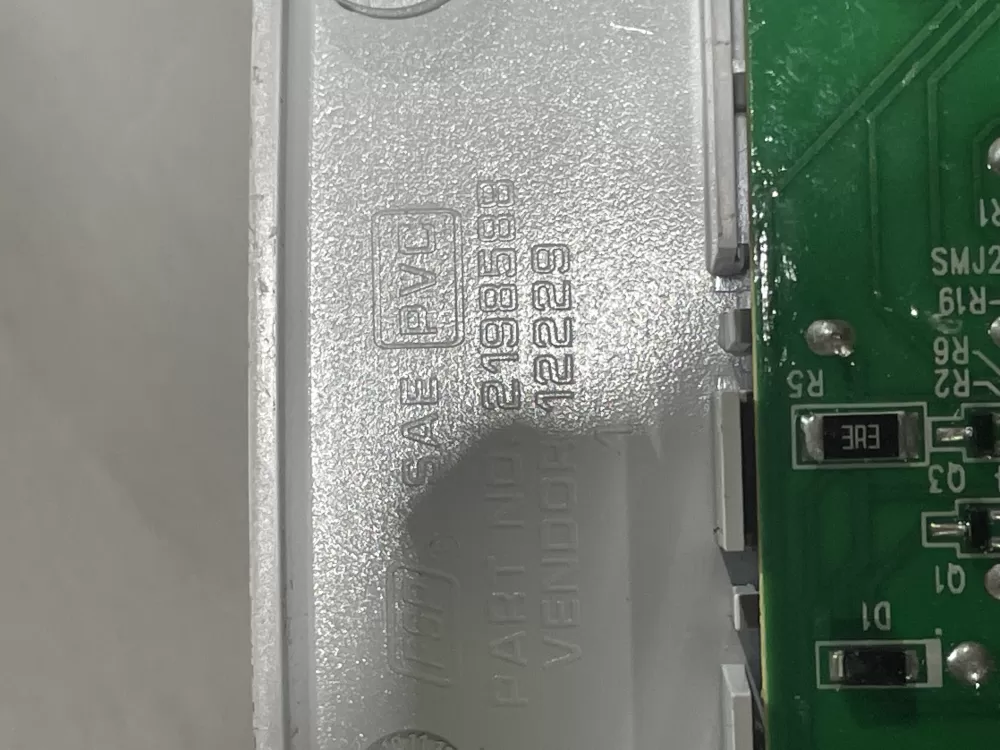 Whirlpool Refrigerator Ice Maker Control 2198588 AZ188671 | Wm1538