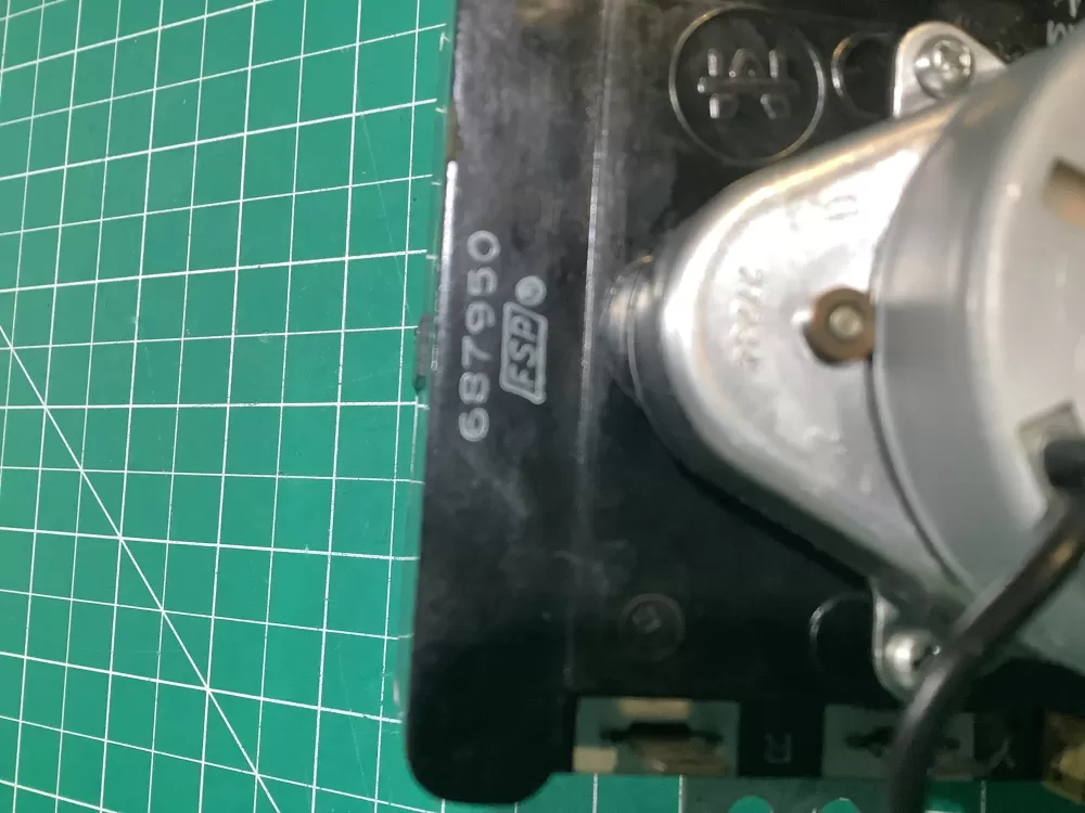 Whirlpool 687950E WP348320 AP6008625 348320 296803 Dryer Timer AZ143703 | NR2412