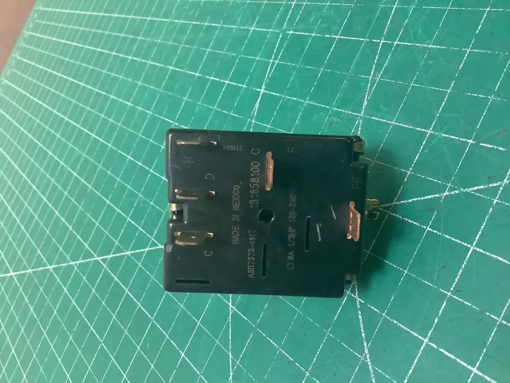 Frigidaire 131858100C Washer Temperature Switch AZ224661 | SLA116