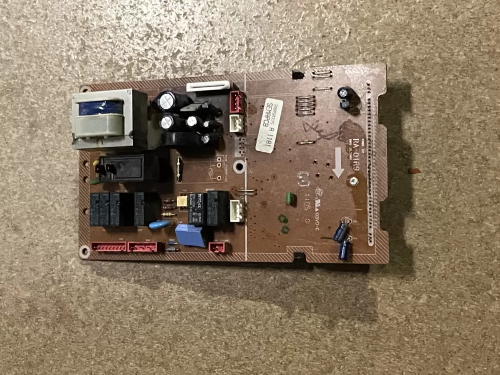 GE 20050325 Microwave Control Board
