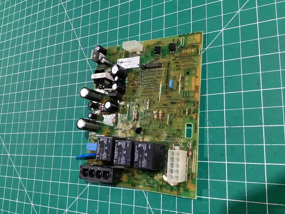 Whirlpool WPW10135090 Refrigerator Main Control Board AZ148114 | NR2484