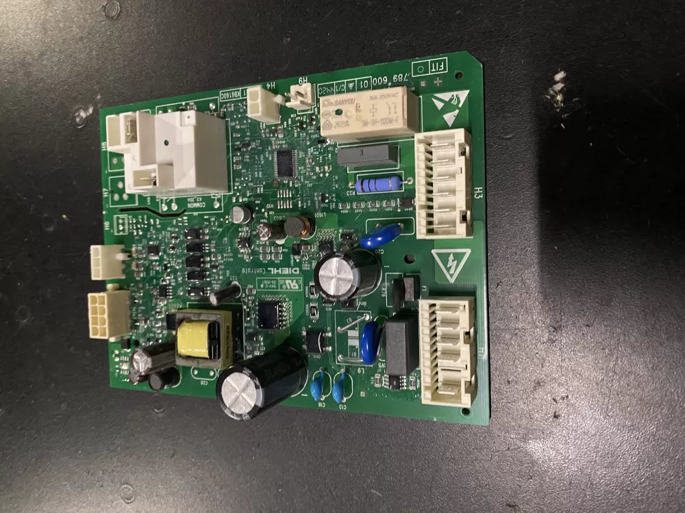 SpeedQueen  Speed Queen 792117-03  D517191P  D517191  AP6994358 Dryer Control Board Output Control