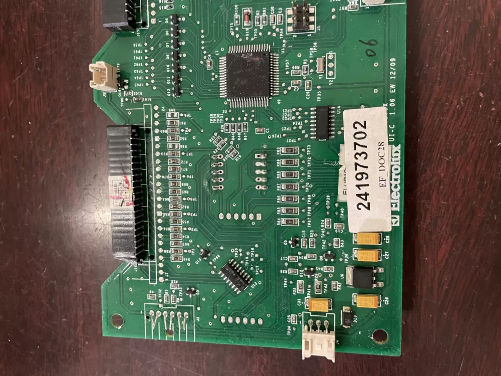 Kenmore 241973702 Refrigerator Dispenser Control Board AZ61921 | KM1951