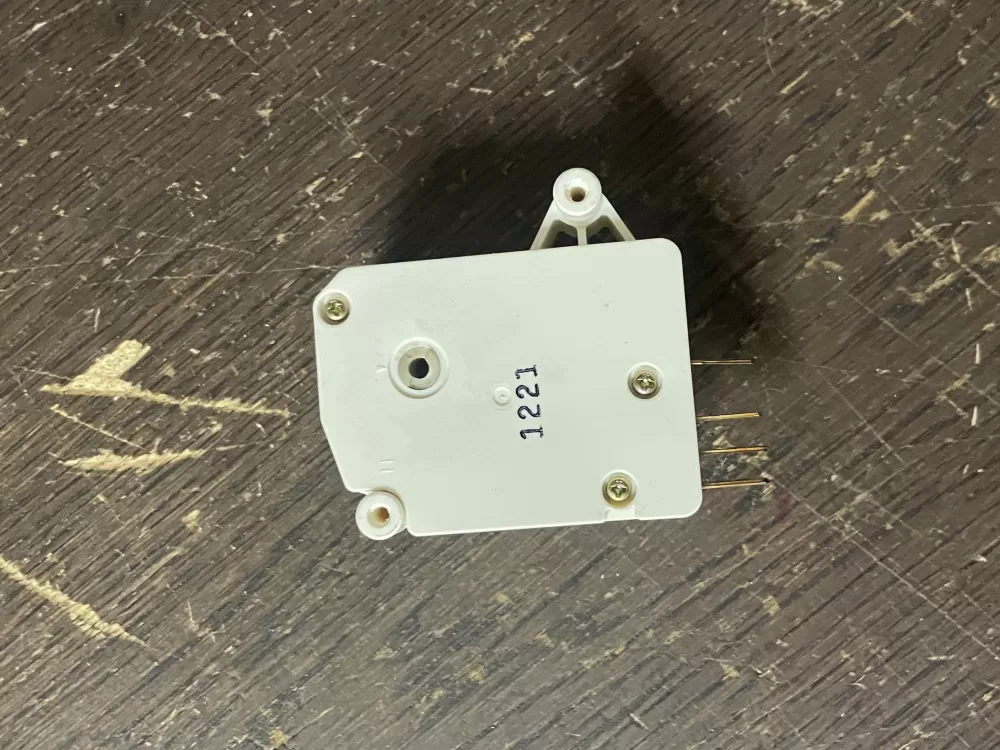  TMDJX35RB9 Tmdjx35rb9 Wr09x0483  Sankyo Defrost Timer AZ39236 | Wm475