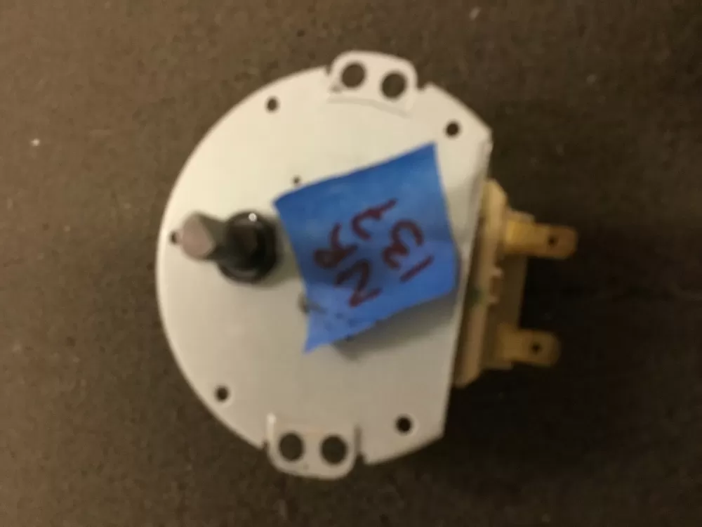 Samsung MDPJ030CF Microwave Synchronous Motor AZ100577 | NR137