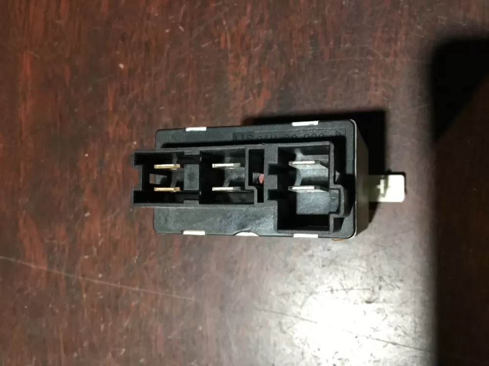 Miele 06097620 Dishwasher Relay AZ70823 | NR1684