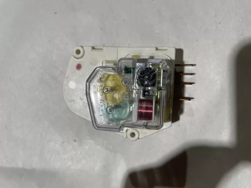 Frigidaire Kenmore AP2111929 12762 Refrigerator Defrost Timer AZ146173 | KM2450