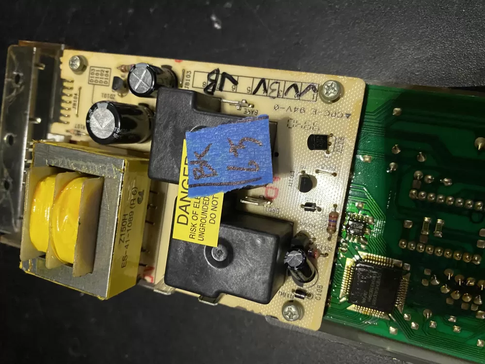 GE WB27X10311 Range Control Board AZ25534 | BK65