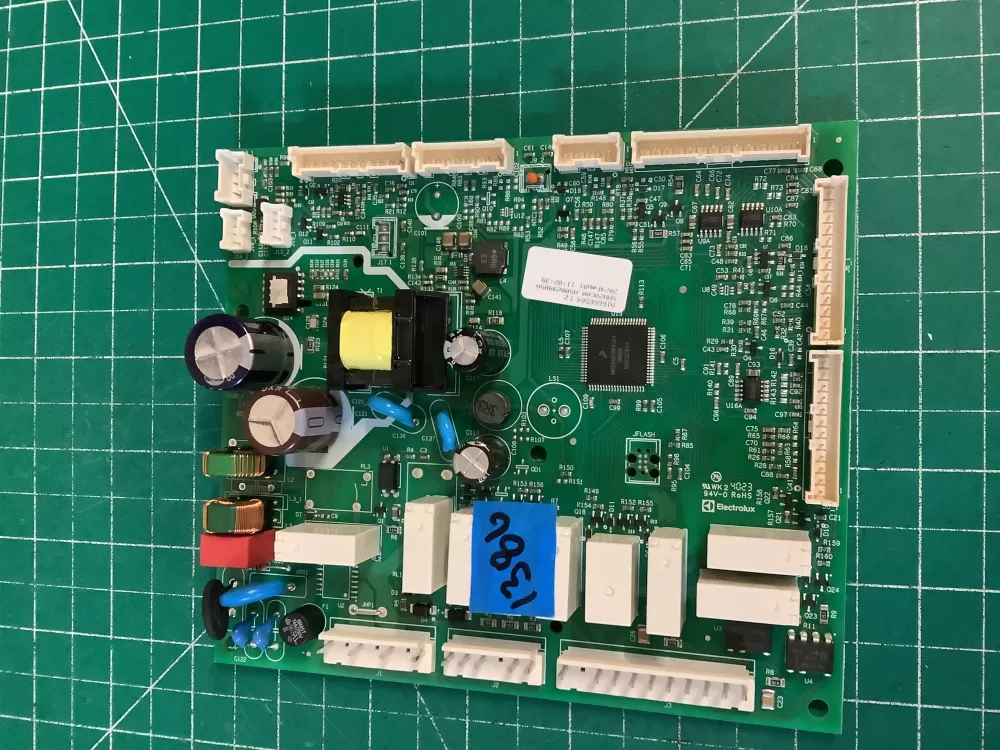 Electrolux A11779110/C Refrigerator Main Control Board AZ231059 | NR1386