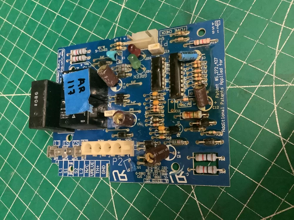 Trane American Standard X13130453-01 Furnace Control Board AZ197772 | AR117