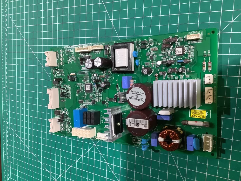 LG EBR78940637 EBR83806908 Refrigerator Control Board AZ151338 | NRV781