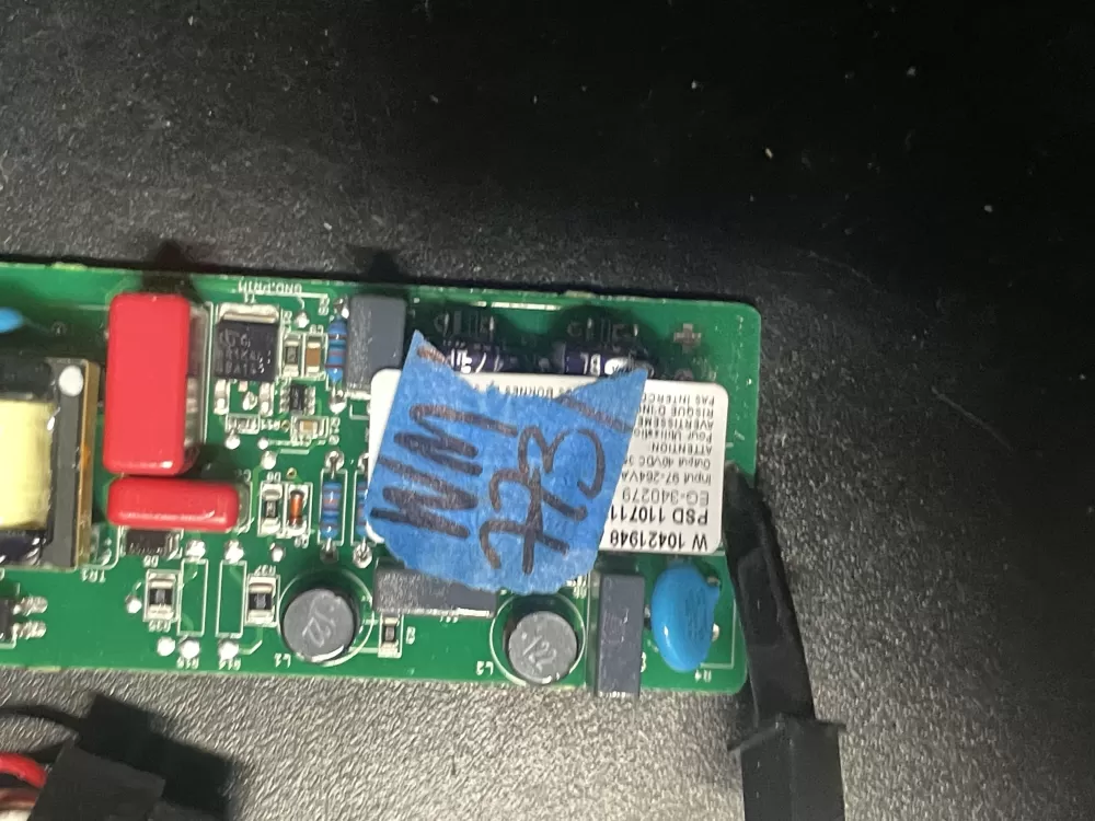 Whirlpool W10306786 Refrigerator LED Inverter Board Box AZ15141 | 773