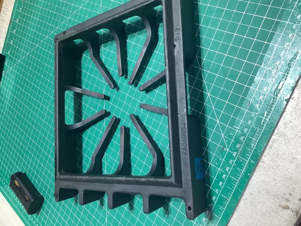 Viking PA060054 Range Burner Grate AZ150456 | AR192