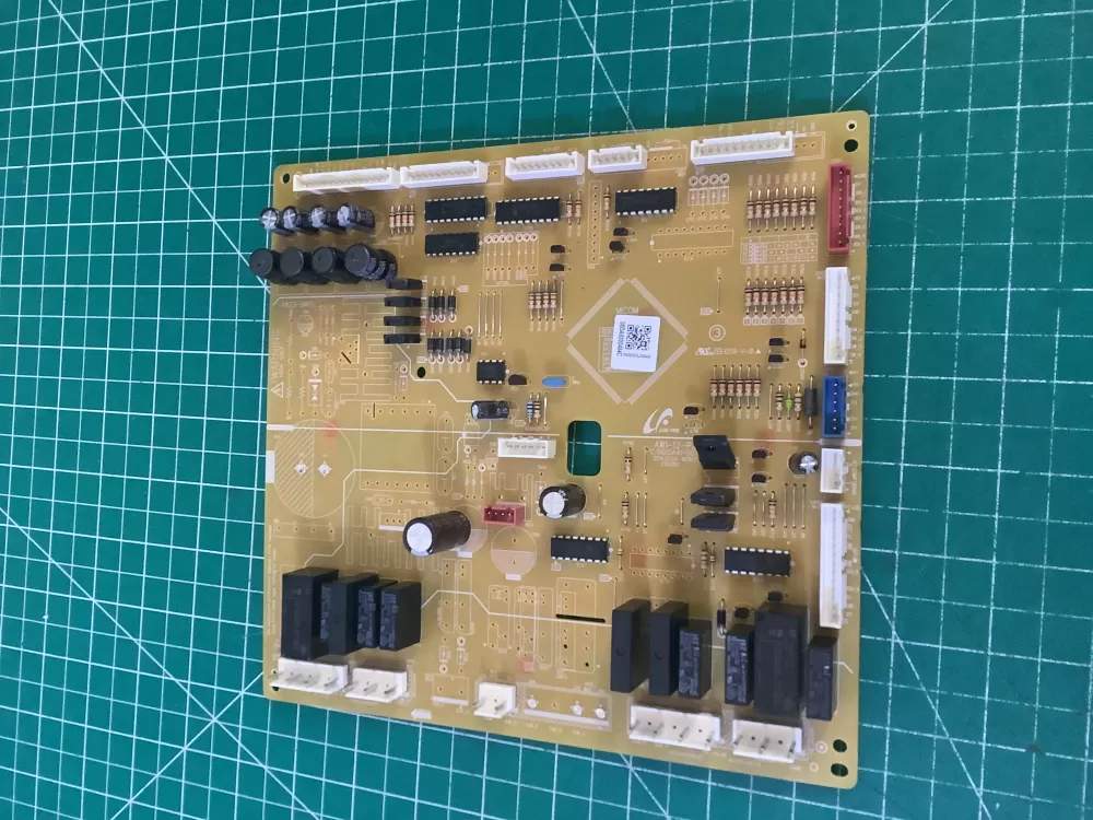 Samsung DA92-00484C Refrigerator Control AZ211732 | NR1768