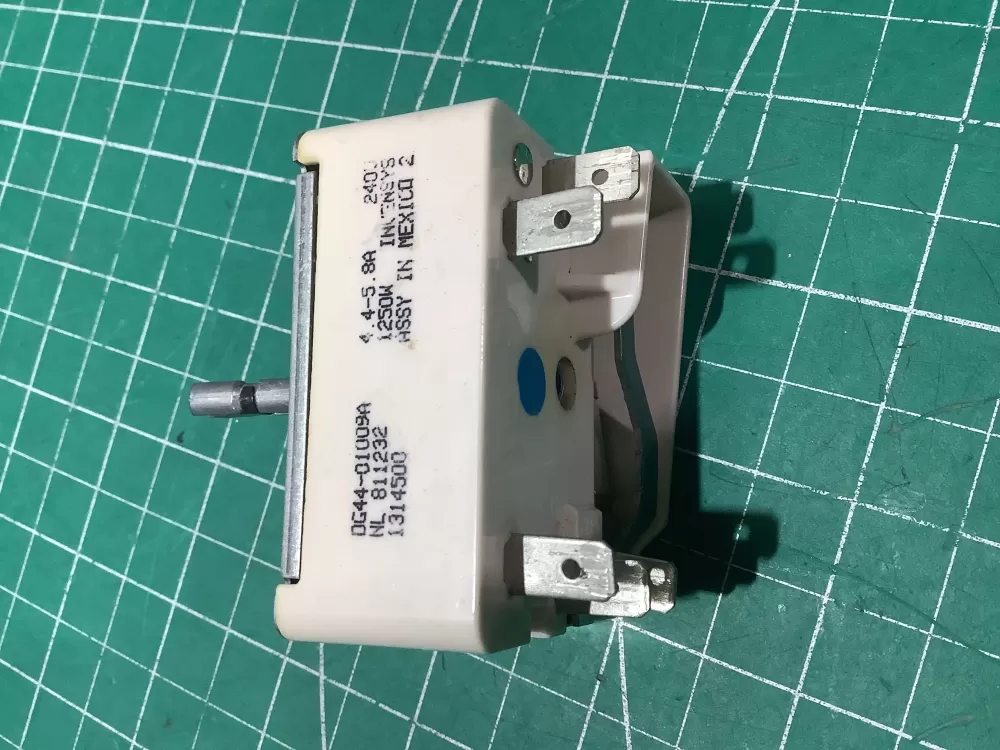 Samsung DG44 01009A PS4240807 Range Burner Control Switch AZ187743 | SL152