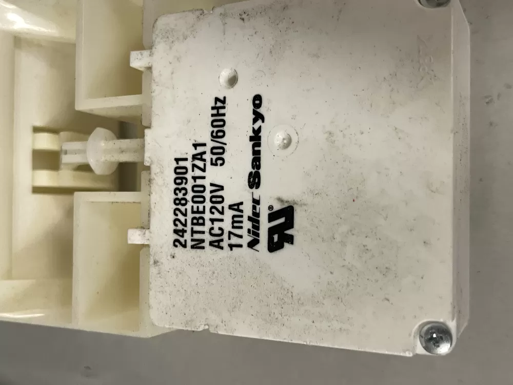 Frigidaire 242303001 Refrigerator Damper Motor Control  AZ220433 | Wm2029