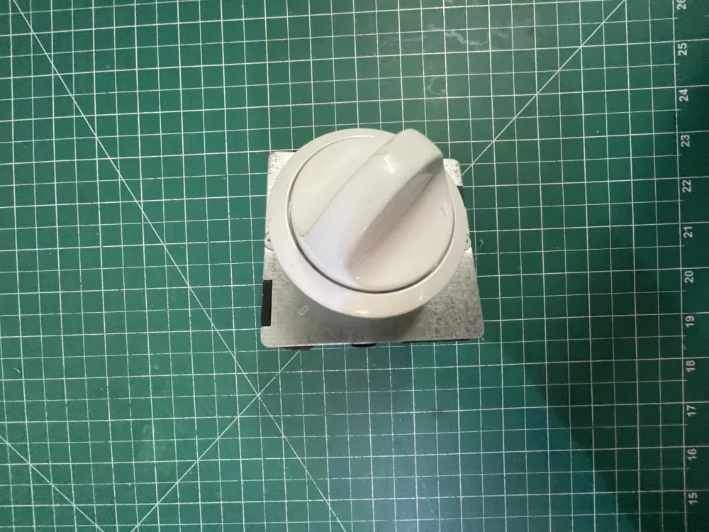 Frigidaire 131062300 5303285734 Dryer Timer Control AZ184034 | KM2715