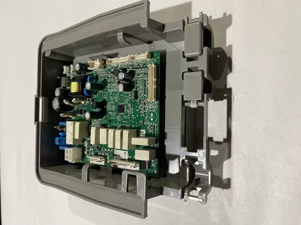 Frigidaire A16561204 Refrigerator Board AZ152139 | BKV786