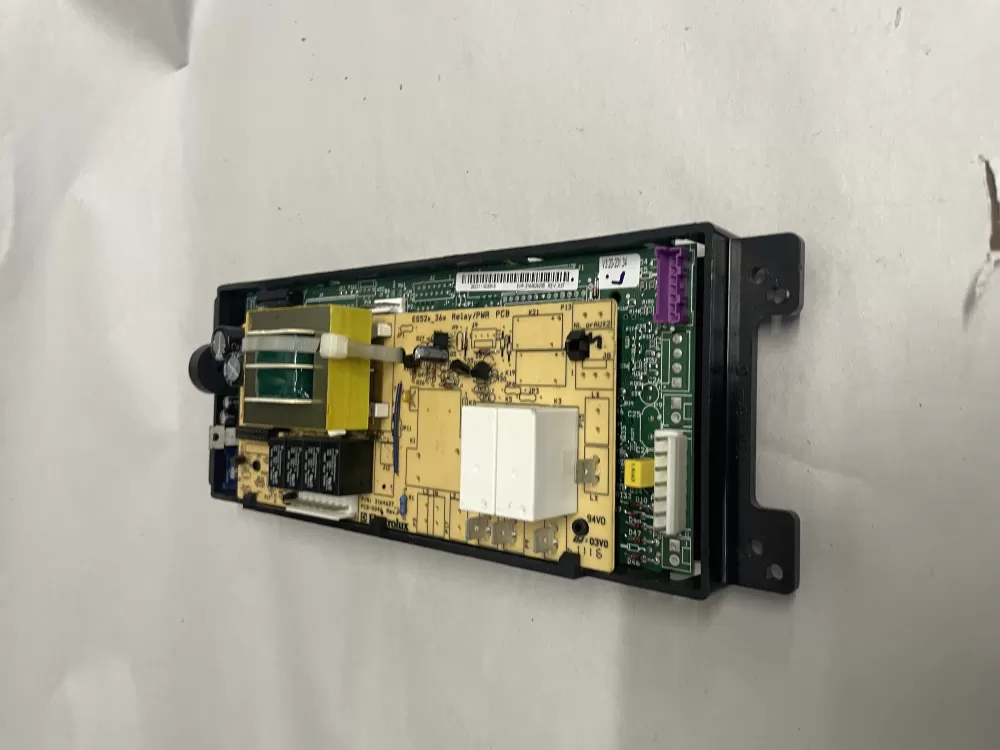 Frigidaire 316560106 SF5531-S0106C Range Control Board