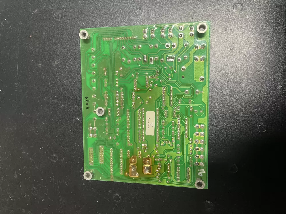 York Coleman Luxaire 031-01298-000 Defrost Control Board AZ1461 | KM911