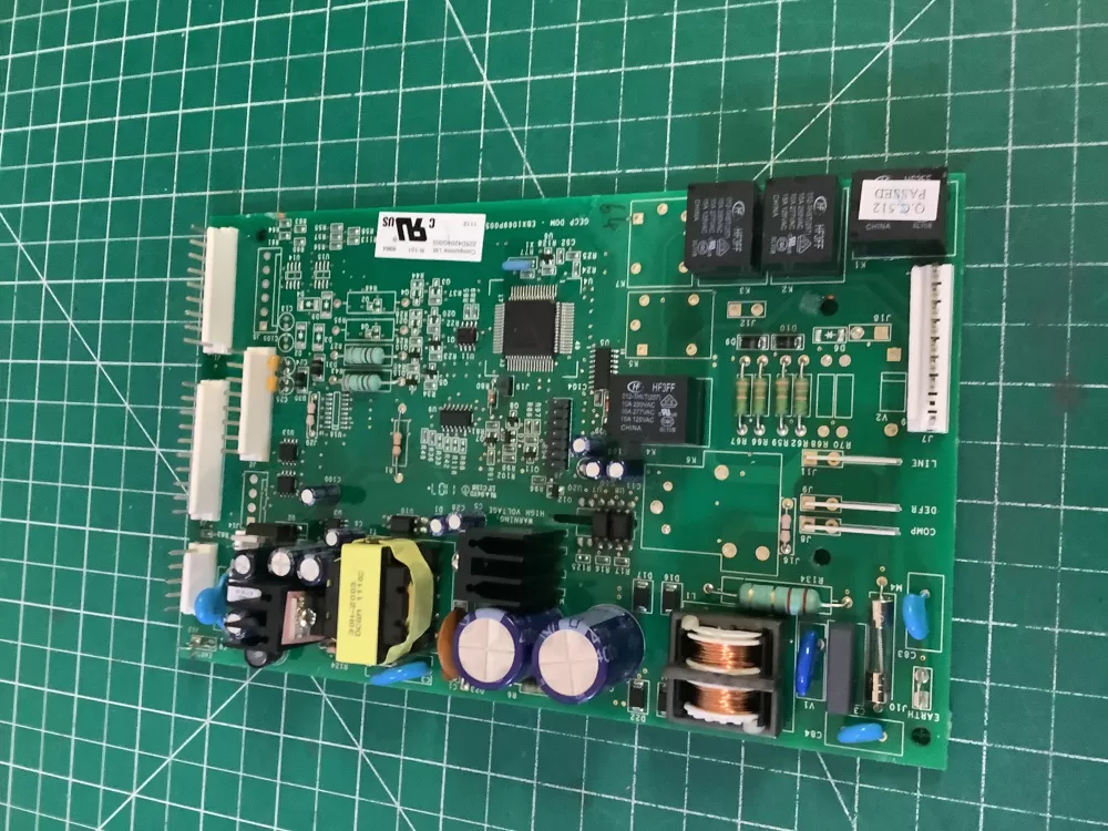 GE WR55X10968 225D4204G003 Refrigerator Main Control Board AZ198784 | NR2769