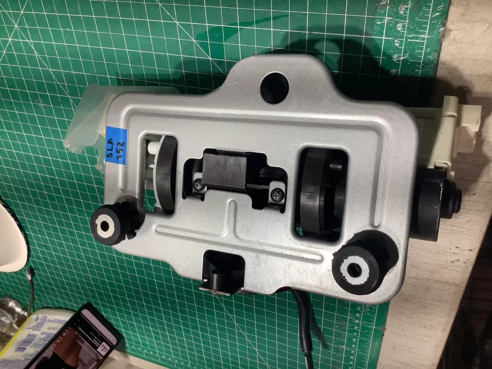 LG DP025 210 Dishwasher Drain Pump AZ154681 | SL152