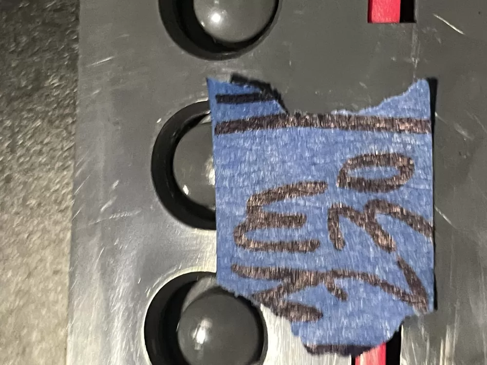 Whirlpool Maytag 2198621 Refrigerator Control Board Dispenser AZ28549 | WM230