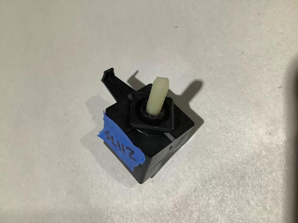 Maytag KitchenAid Kenmore AP6008373 Dryer Start Switch AZ102567 | Sl112