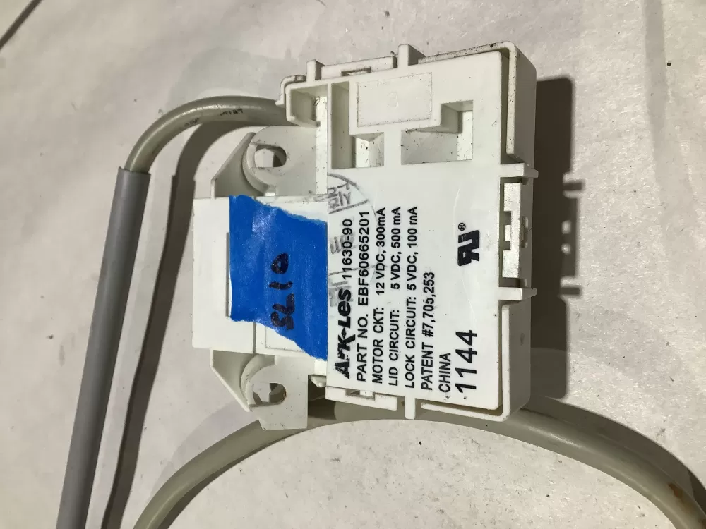 LG EBF60665201 EBF61674802 Washer Lock Lid AZ113567 | Sl10