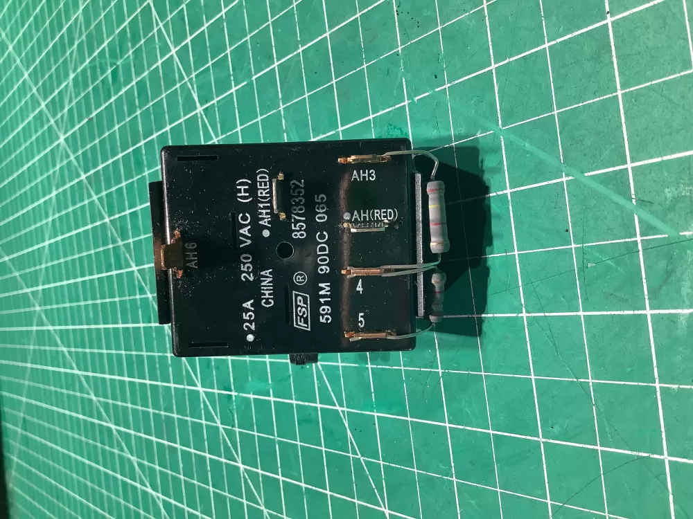 Amana  Kenmore  Maytag  Whirlpool 8578352 W10894790 W11230568 WP8578352 Dryer Temperature Switch