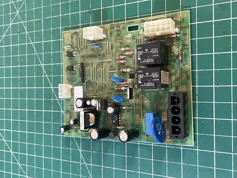 Whirlpool  Kenmore 2321711 RTHEV-002 6105031 WP2321711  2321711R Refrigerator Control