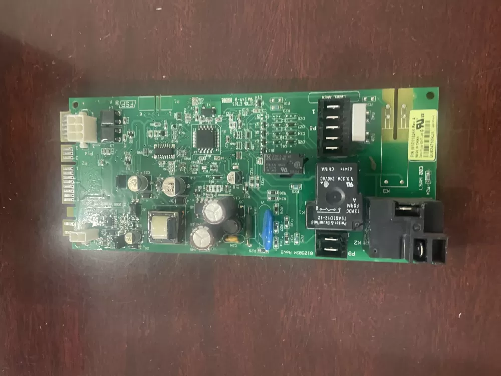 Whirlpool  W10067050  W10074280  W10111608  W10111610  W10111617  W10111617R  W10118244  W10118244R  1470202  3978983  PS11748356  WPW10111617  AP6015084  W10111617 Dryer Control Board