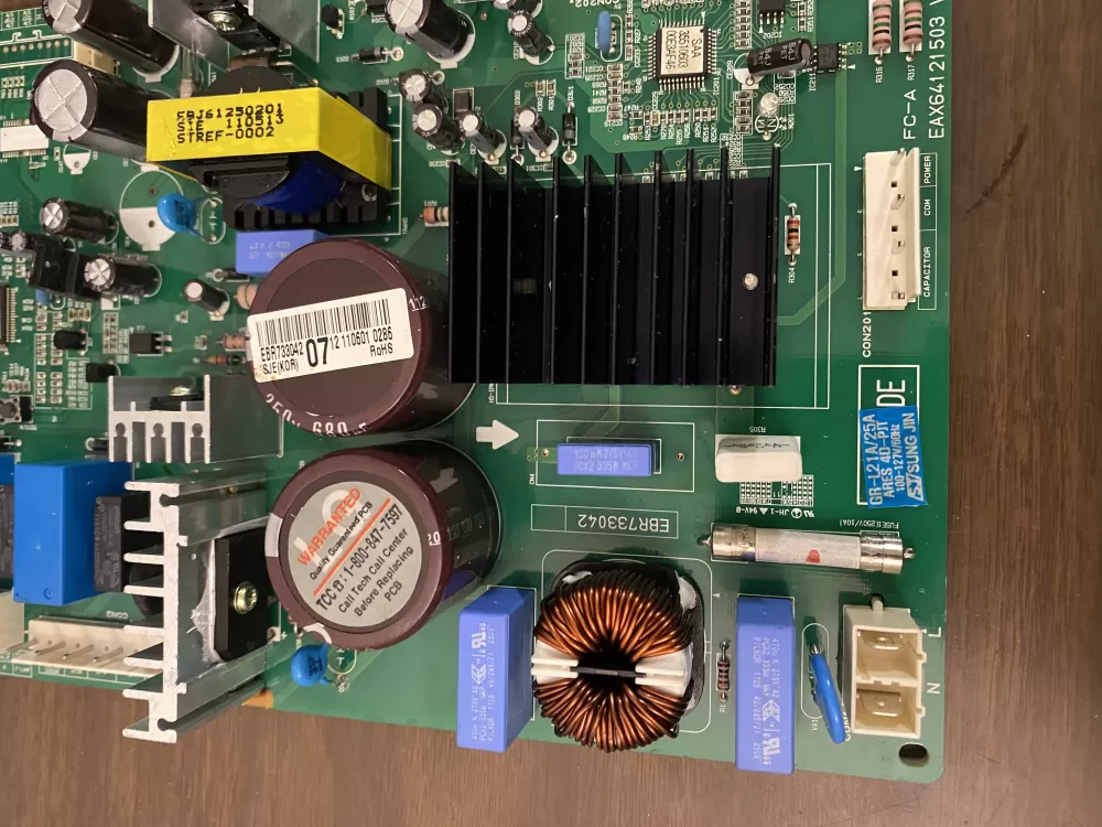 LG EBR73304207 Refrigerator Control Board AZ85312 | BK822