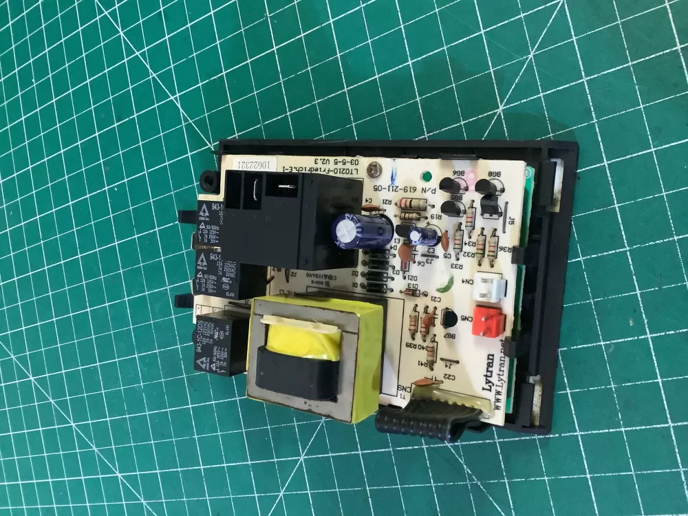 Friedrich Air Conditioning Panel Control Board 619-211-92 AZ188104 | NR1942