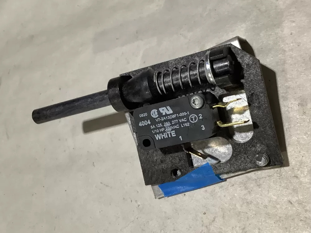 Viking PE050208  V7-2A13D8F1-000-1 Range Door Switch