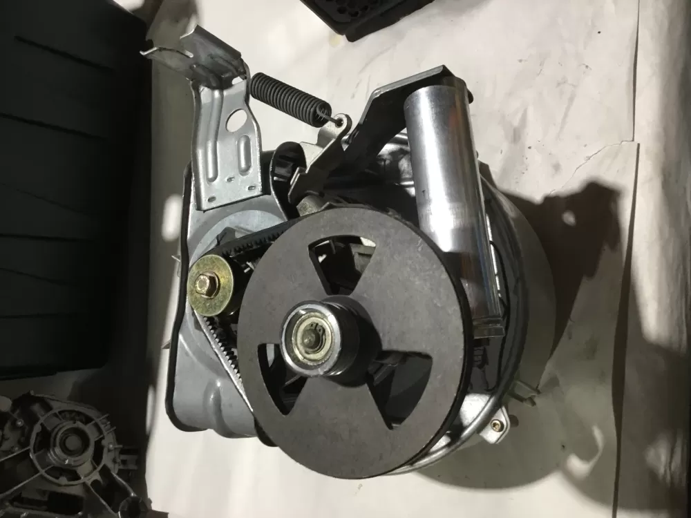 Miele 2238024 Drive Motor Assembly AZ100799 | Sl136
