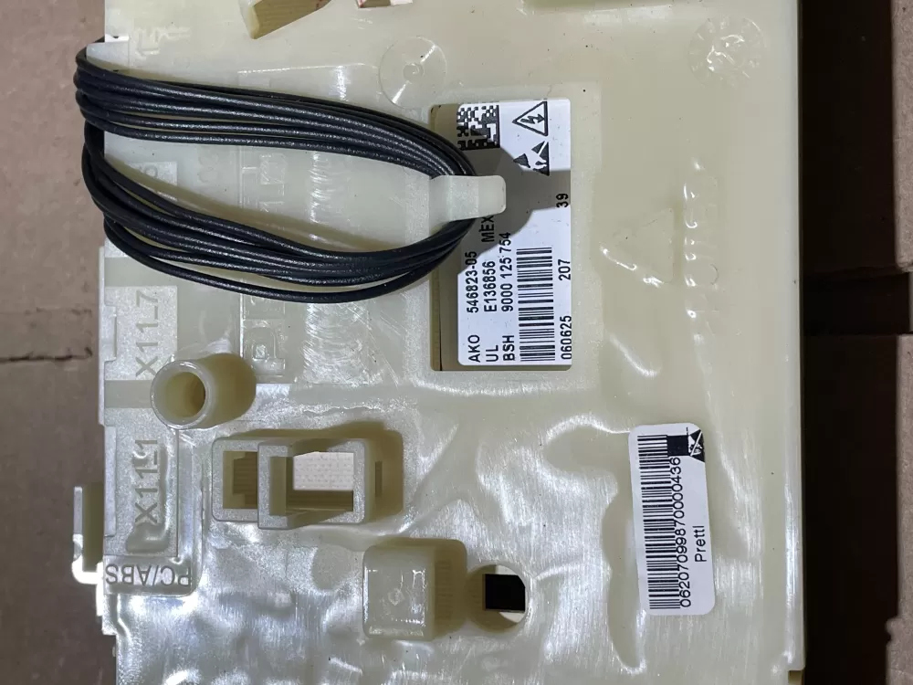 Bosch 9000 125 754 546823-05 Control Board AZ86886 | KMV328