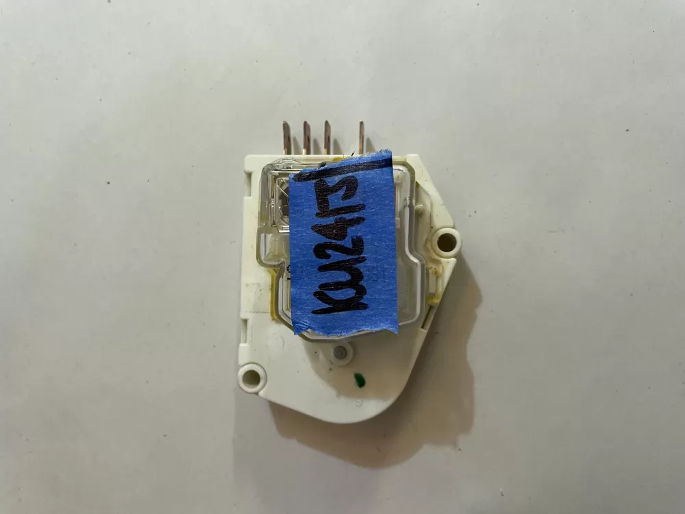 Whirlpool Kenmore W10822278 Refrigerator Defrost Timer AZ143596 | KM2413
