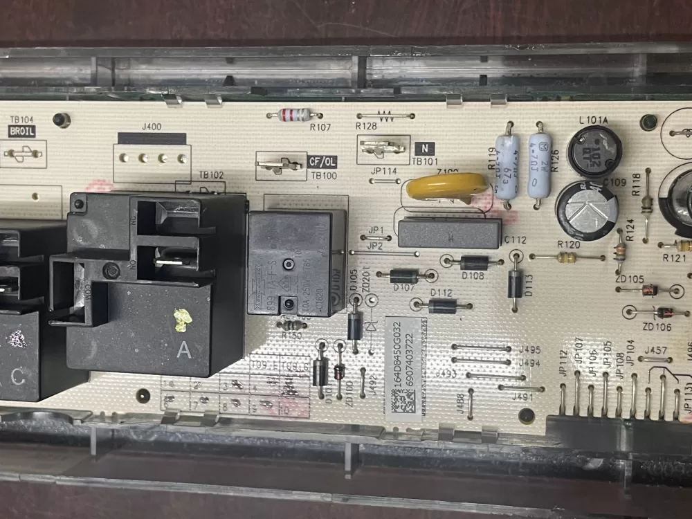 GE 164D8450G032 WB18X20153 Range Control Board AZ33033 | KM51