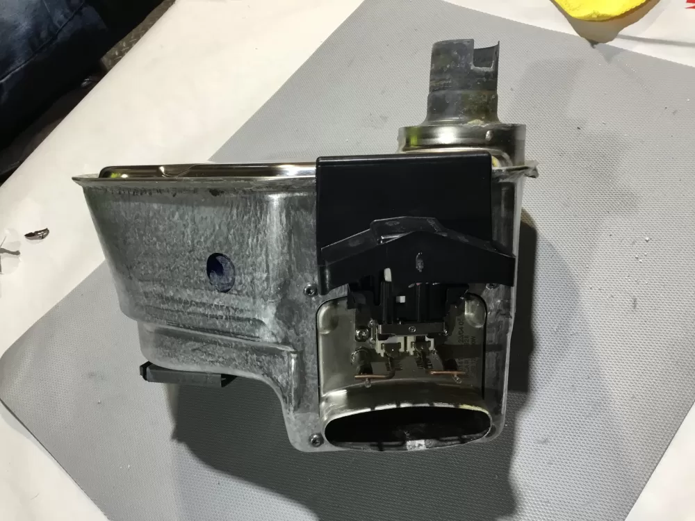 Bosch 12037640 Dishwasher Heating Element Container AZ100382 | SL169