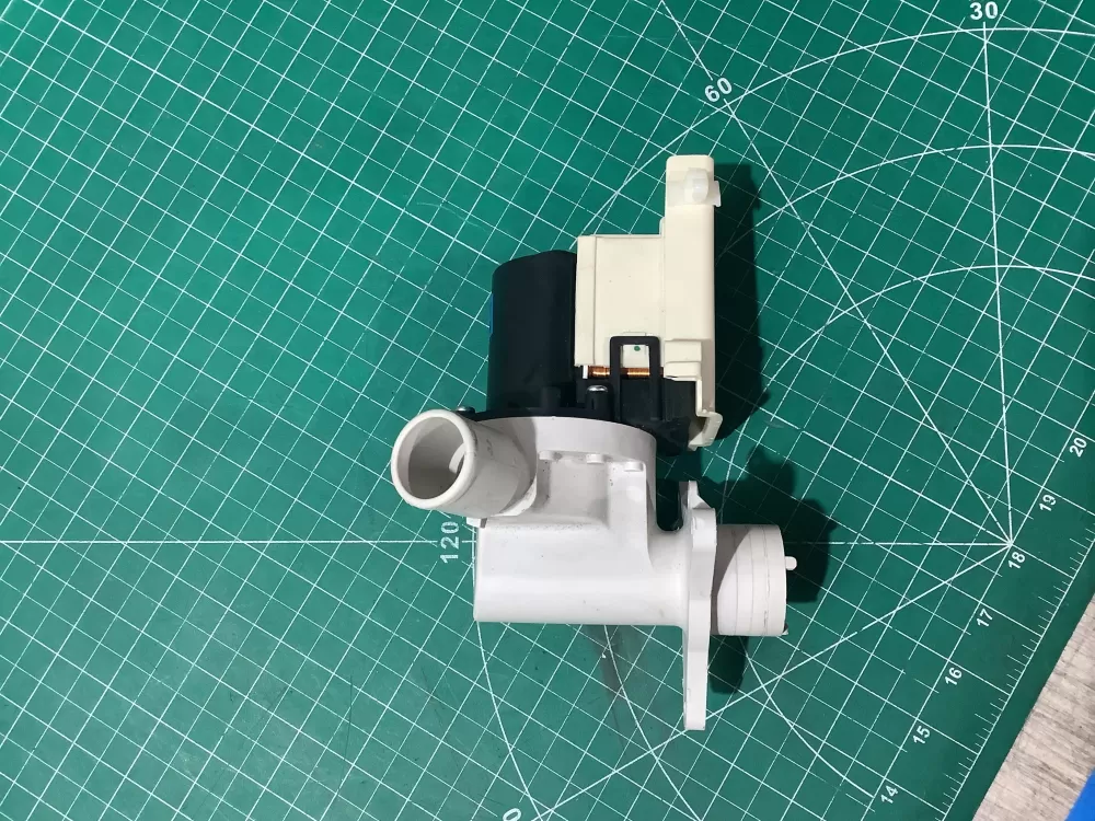 Frigidaire A03077601 Washer Drain Pump Motor AZ195634 | AR255
