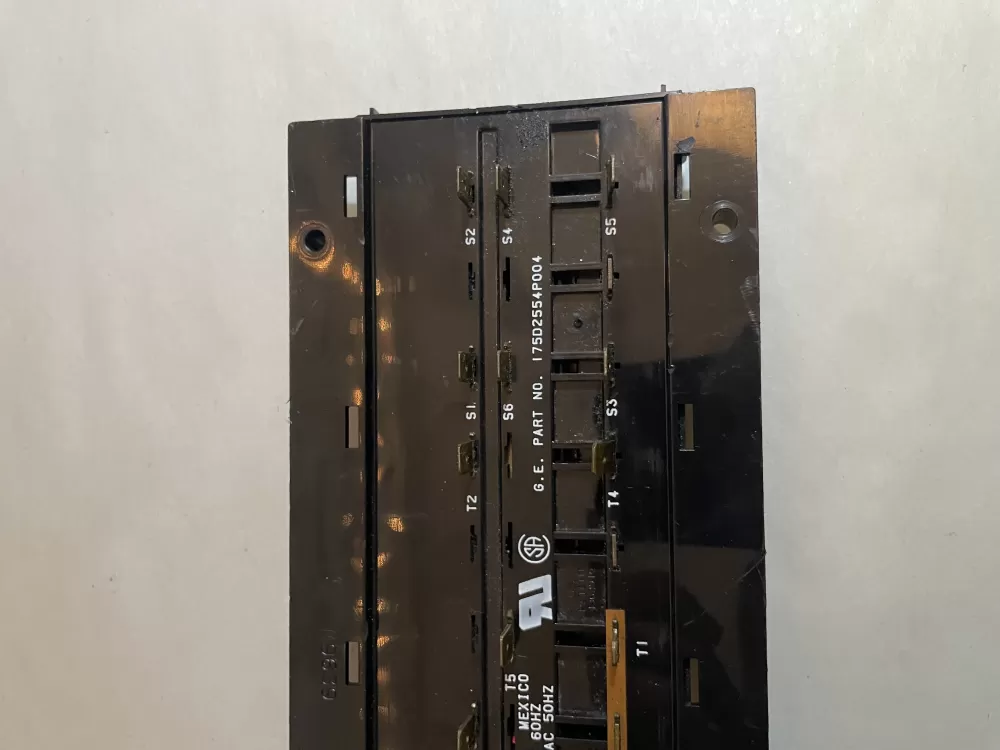 GE 175d2554p004 Washer Push Button Selector Switch AZ189966 | KM706