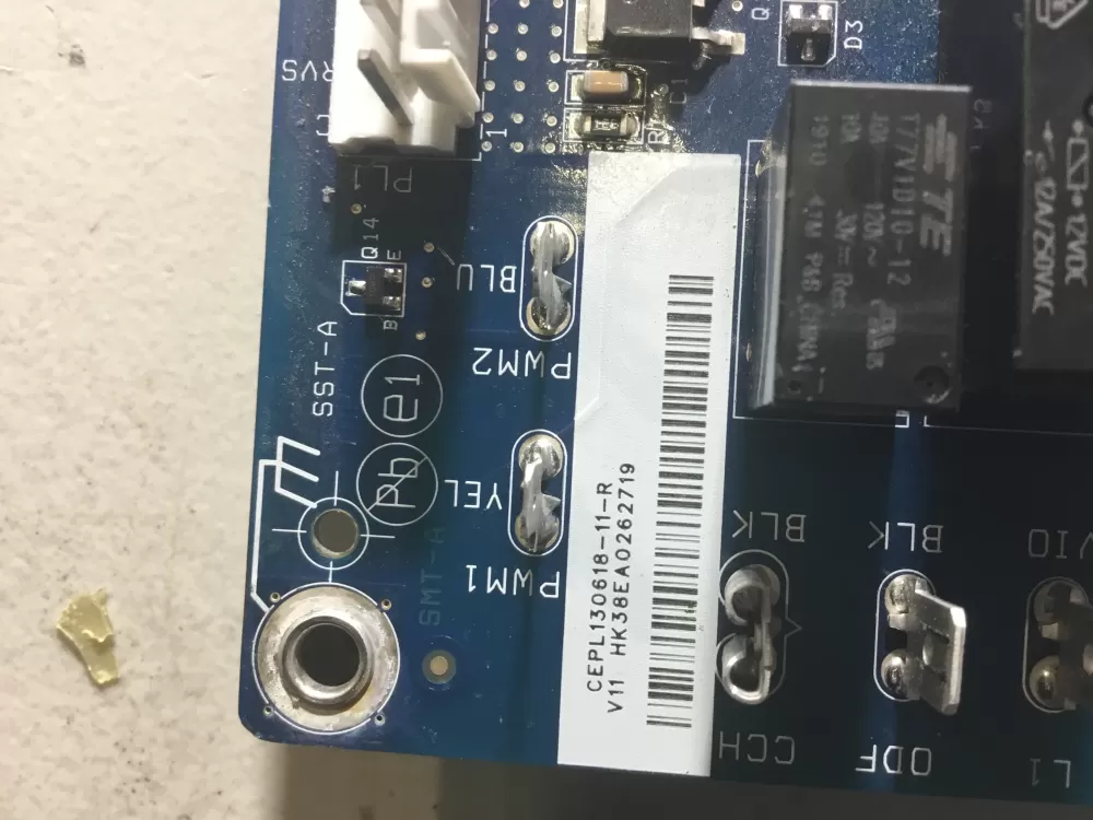 Carrier CEPL130618 11 Hk38ea026  Circuit Control Board AZ44904 | NR853