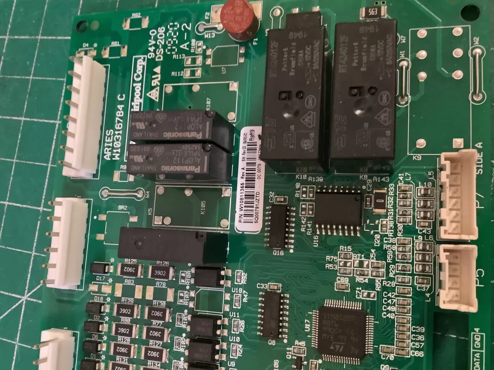 Whirlpool W10675033 W10801162 Refrigerator Control Board AZ187592 | NR2750
