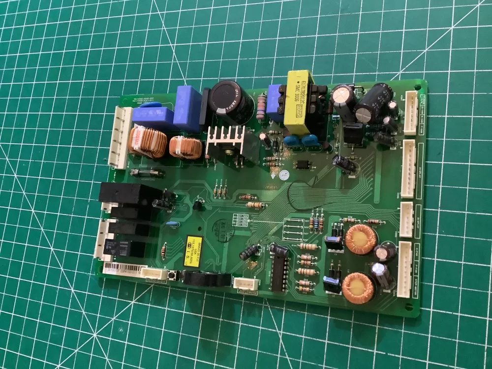 LG EBR41531311 EBR41531314 Refrigerator Control Board AZ152499 | NR2118