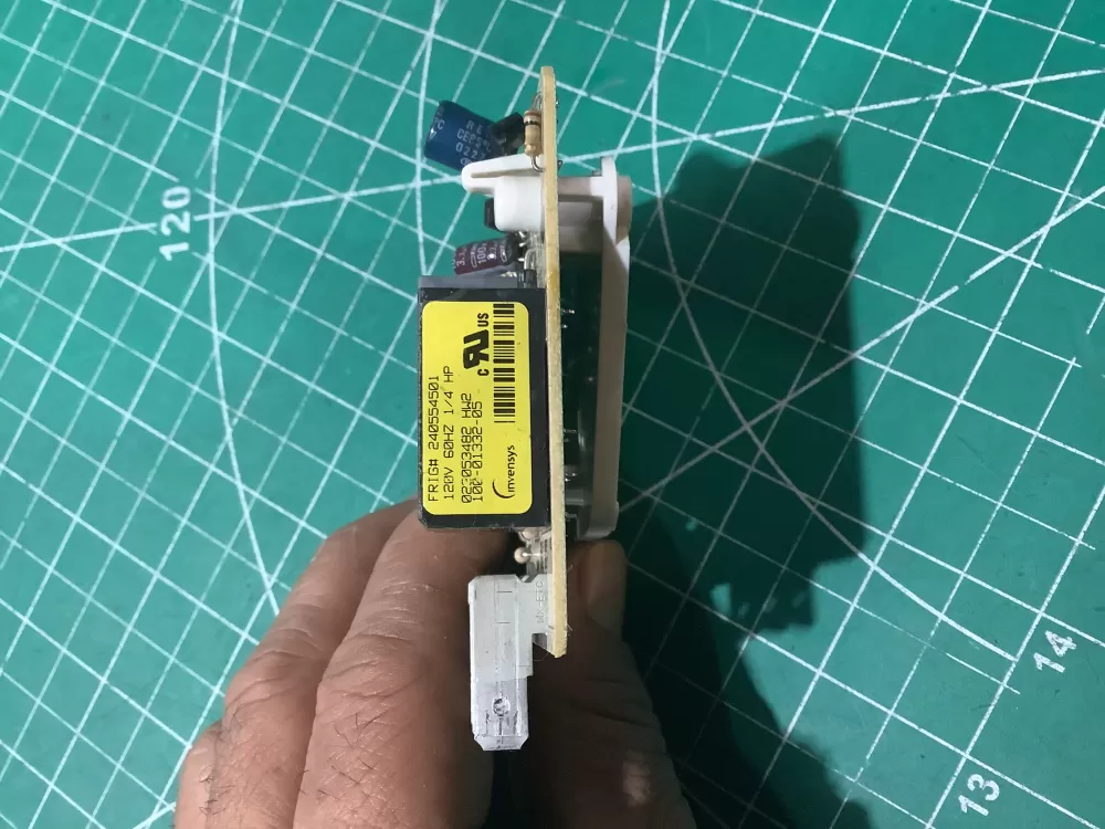 Kenmore 240554501 Refrigerator Adaptive Defrost Control Board AZ190506 | AR1772