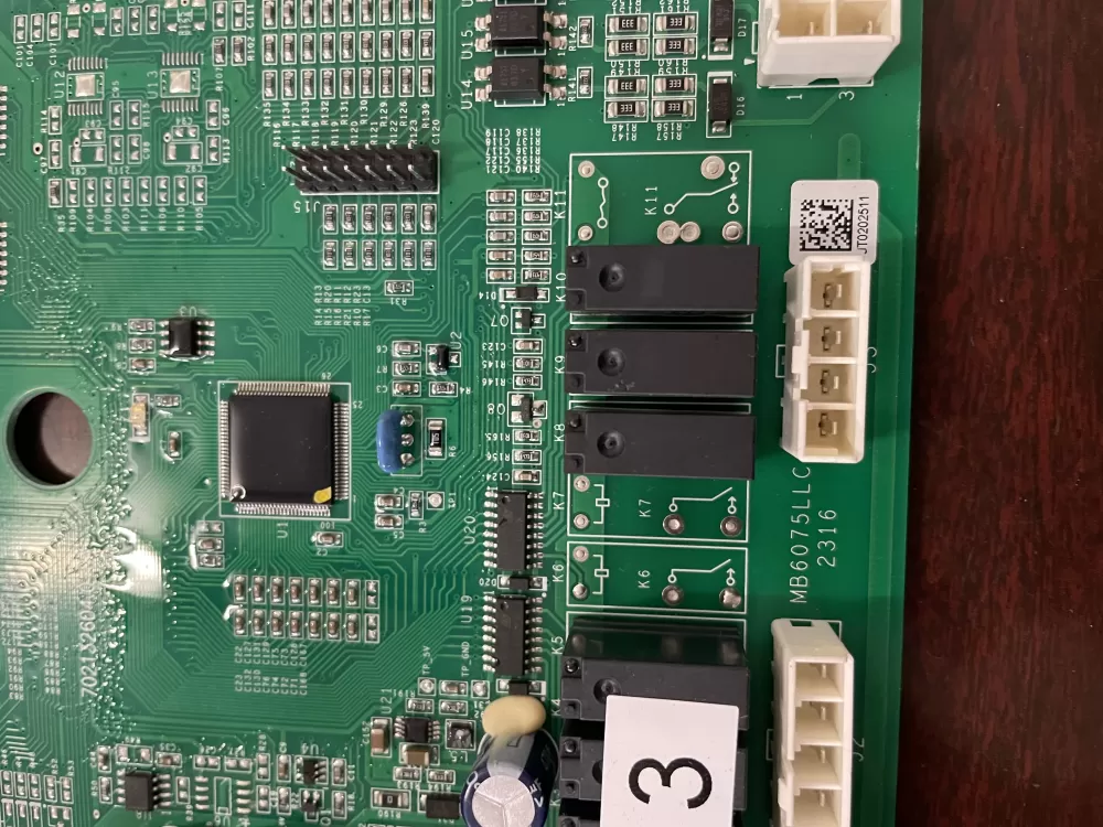 GE 197D8523G101 70213260402GA MB6075LLC Refrigerator Control AZ36178 | KM383