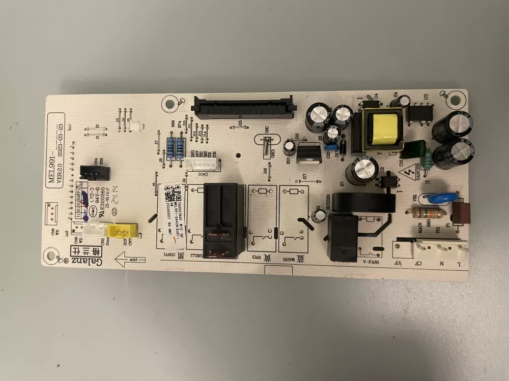  700007840  Microwave control board